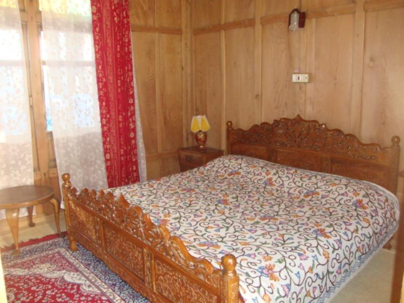Hotel Houseboat Ambassador Srīnagar Exterior foto